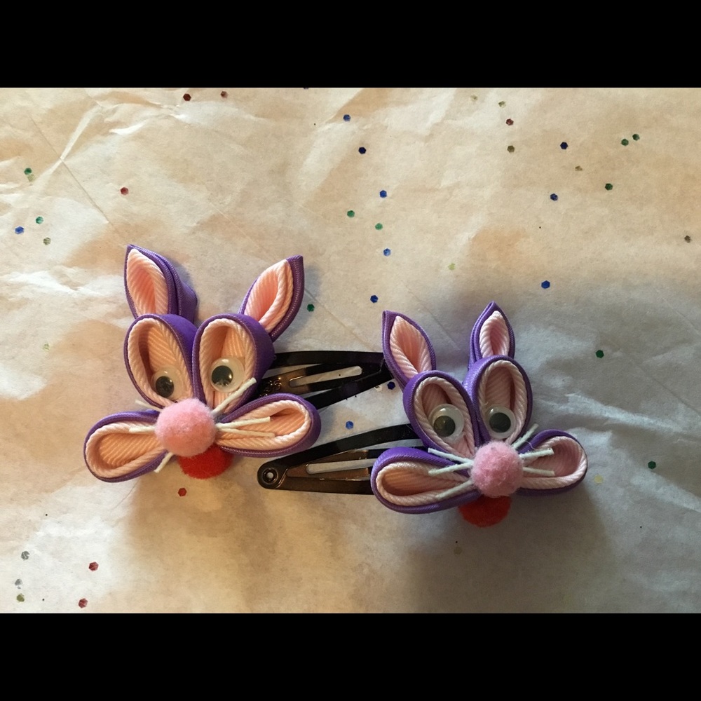 Hair clips
